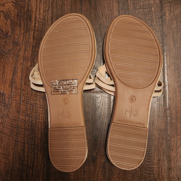 MKS Tan sandals size 6 - Picture 2 of 2